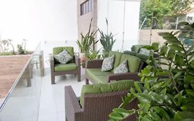 San Phillip Flat Hotel